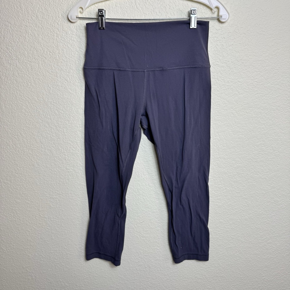 Lululemon Women's Leggings Size 8‎ Gray Yoga